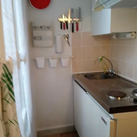 公寓 Couette Et Cafe Cyrano *