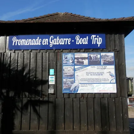 Couette Et Cafe Cyrano *